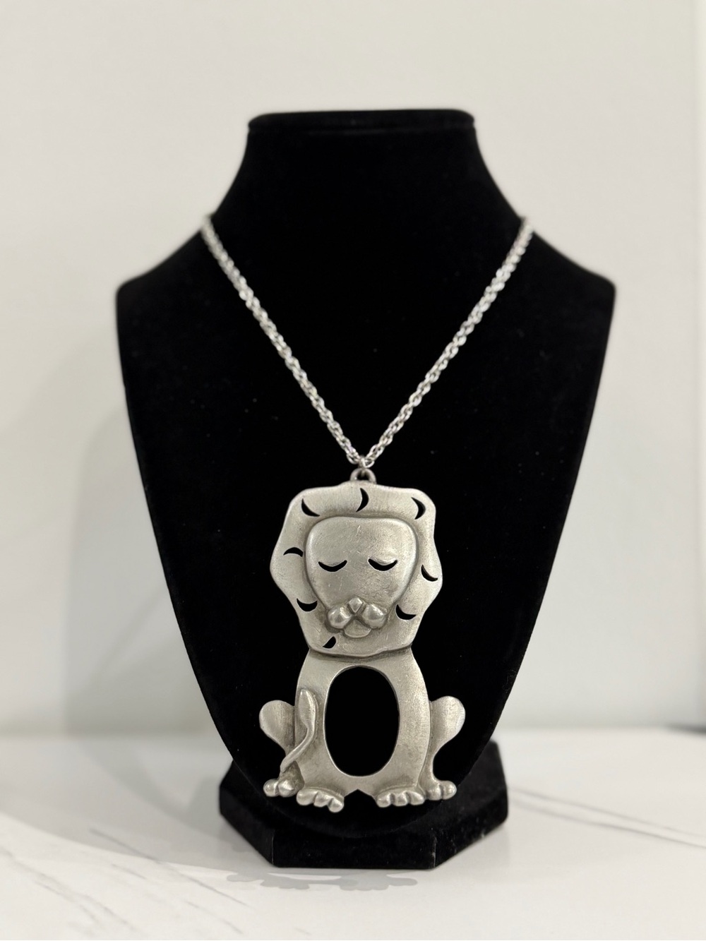 Vintage Silver Lion Pendant Necklace